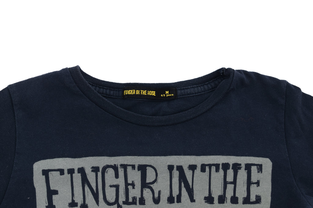 Finger in the Nose, Boys T-Shirt, 4 Years
