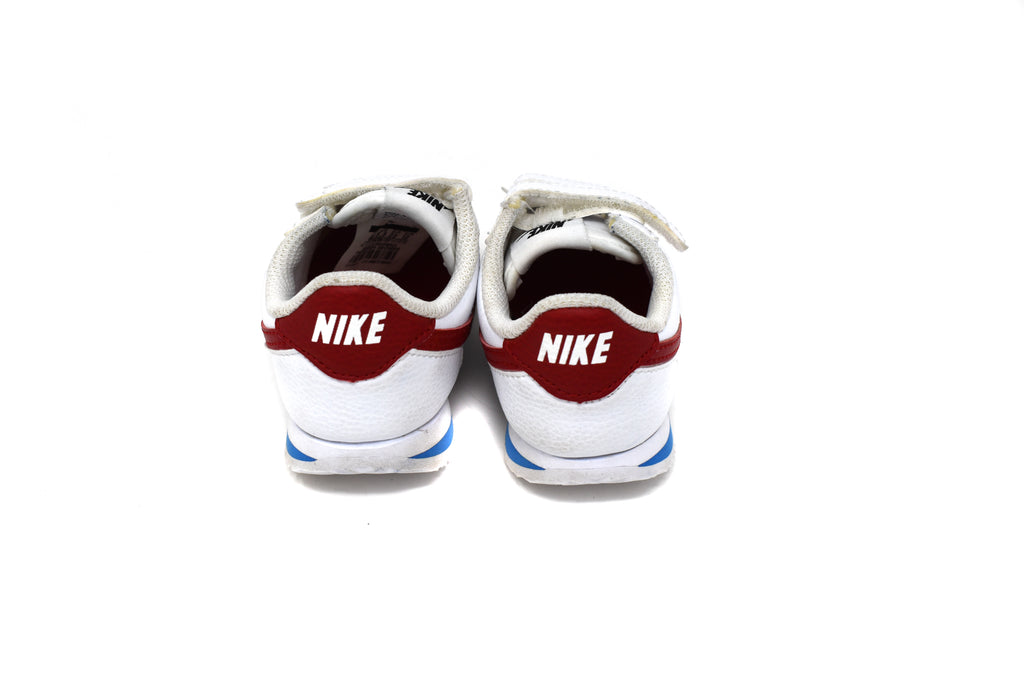 Nike, Baby Boys or Girls Trainers, Size 22