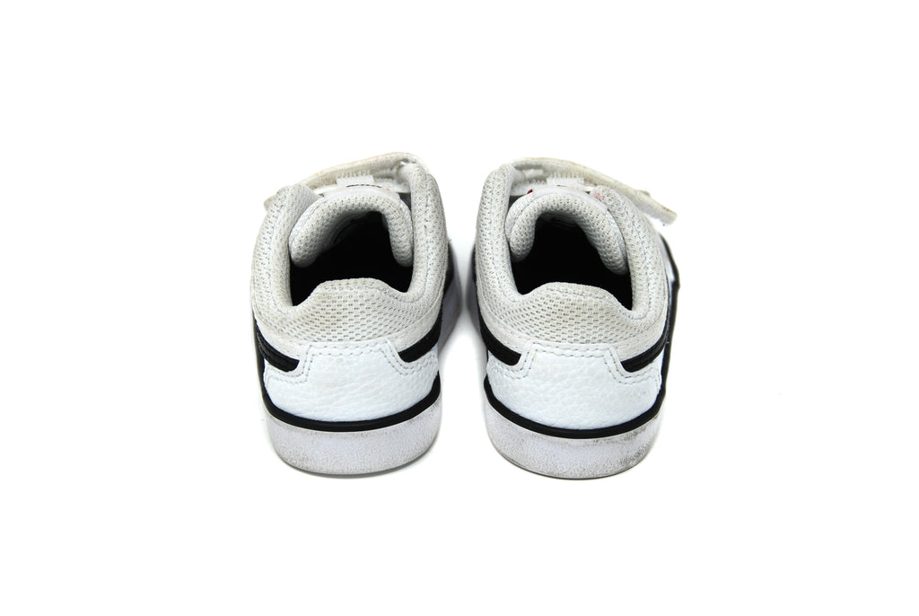 Nike, Baby Boys/Girls Trainers, Size 18